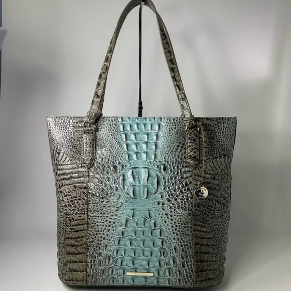 Women’s **Hard to Find** Brahmin Abigail Elegant Crocodile Embossed Large Tote - Picture 2 of 14